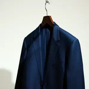 プレッション加工 スーツ